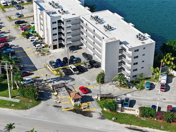 $307,000 | 9915 West Okeechobee Road, Unit 2403, Hialeah Gardens, FL 33016