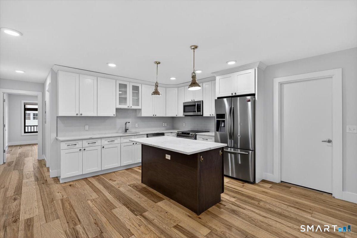 32 1/2 Village Road Milford, CT 06460 - Photo 13 of 40 1st Floor