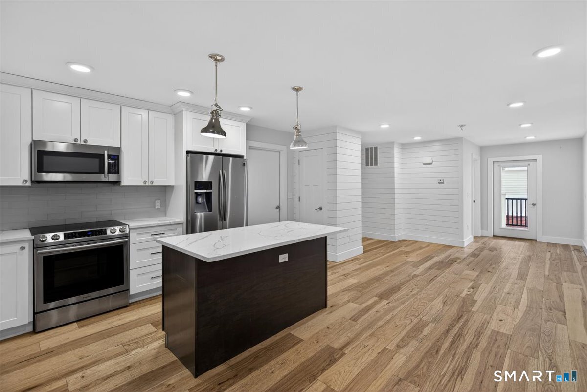 32 1/2 Village Road Milford, CT 06460 - Photo 15 of 40 1st floor