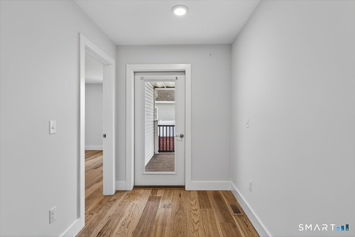 32 1/2 Village Road Milford, CT 06460 - Photo 18 of 40 1st Floor