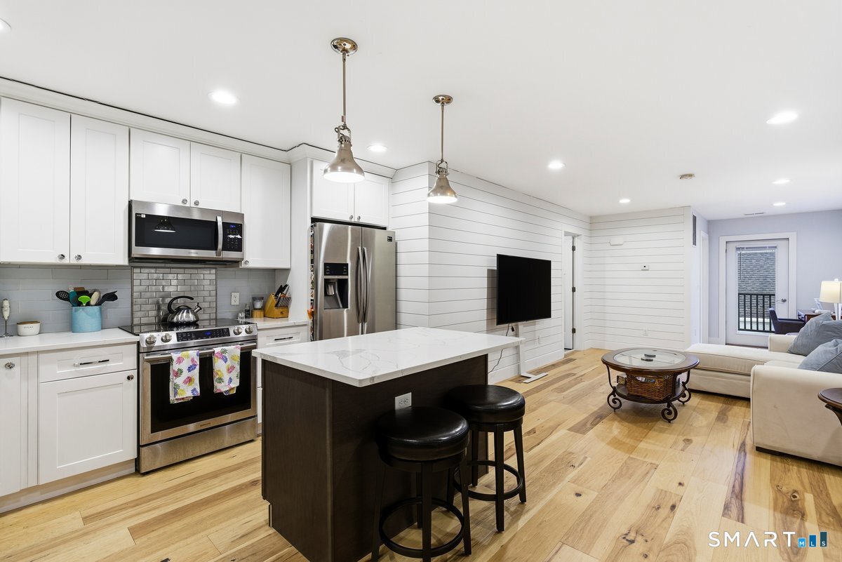 32 1/2 Village Road Milford, CT 06460 - Photo 22 of 40