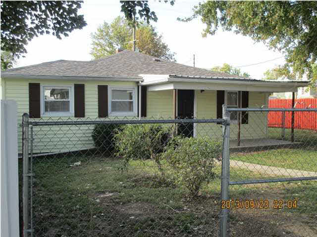 400 Southwest 3rd Street Loogootee, IN 47553 - Photo 2 of 9 Gallery Image 2
