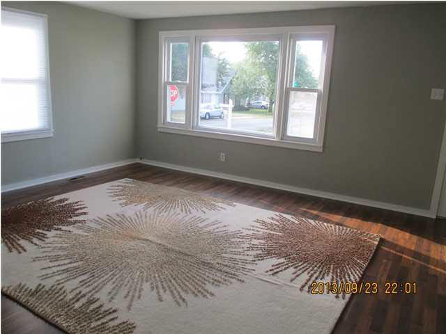400 Southwest 3rd Street Loogootee, IN 47553 - Photo 4 of 9 Gallery Image 4