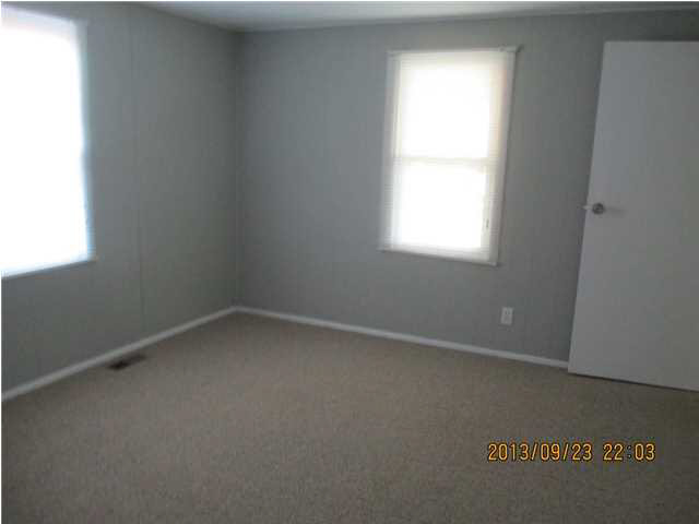 400 Southwest 3rd Street Loogootee, IN 47553 - Photo 6 of 9 Gallery Image 6