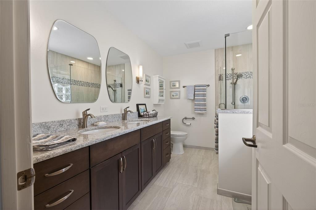 11440 Southwest 75th Terrace Road Ocala, FL 34476 - Photo 4 of 38