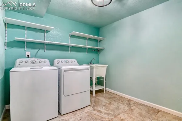 $424,999 | 920 Binger Drive, Colorado Springs, CO 80911