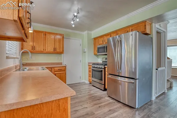 $424,999 | 920 Binger Drive, Colorado Springs, CO 80911