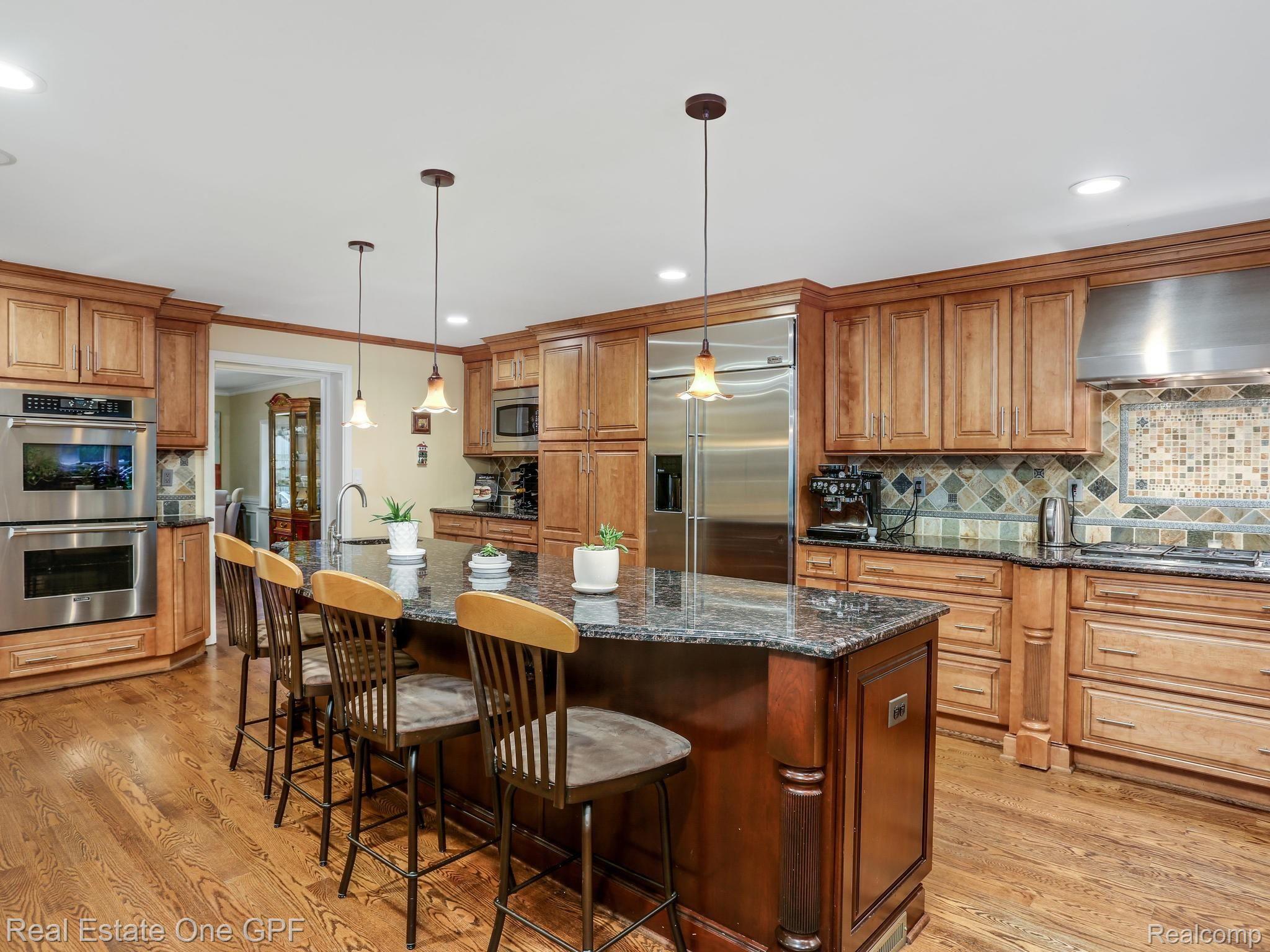 371 Lincoln Road Grosse Pointe, MI 48230 - Photo 11 of 55 371 Lincoln Rd Grosse Pointe-028-031-371 Lincoln0028-MLS_Size.jpg
