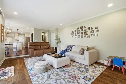 $850,000 | 865 Churchill Court, Barrington, IL 60010