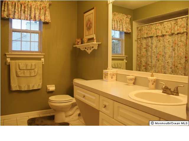 356 Meadowood Road Jackson, NJ 08527 - Photo 11 of 16 Additional Photo