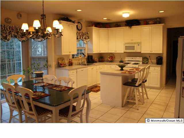 356 Meadowood Road Jackson, NJ 08527 - Photo 5 of 16 Additional Photo