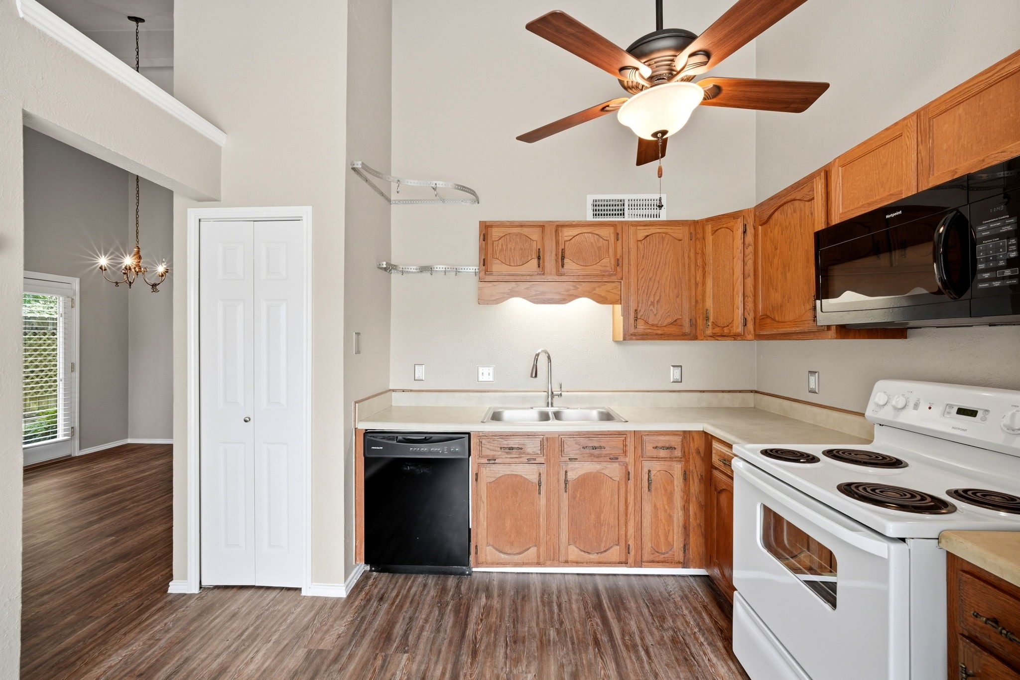 23339 Whittaker Way Spring, TX 77373 - Photo 14 of 31