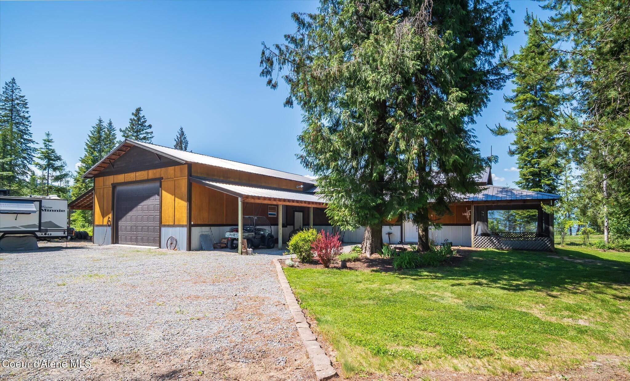 153 Ocean Front Place Naples, ID 83847 - Photo 41 of 67 046-JAL01000-HDR