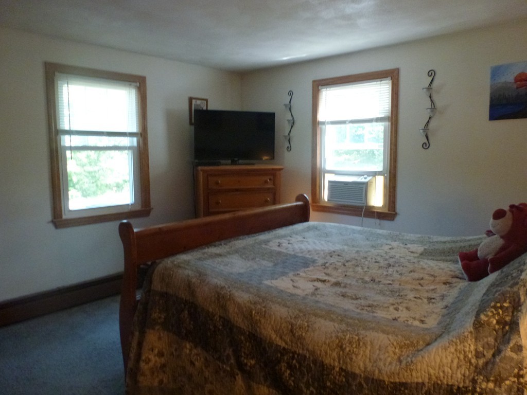 78 Peckham Road Acushnet, MA 02743 - Photo 11 of 23 Gallery Image 11