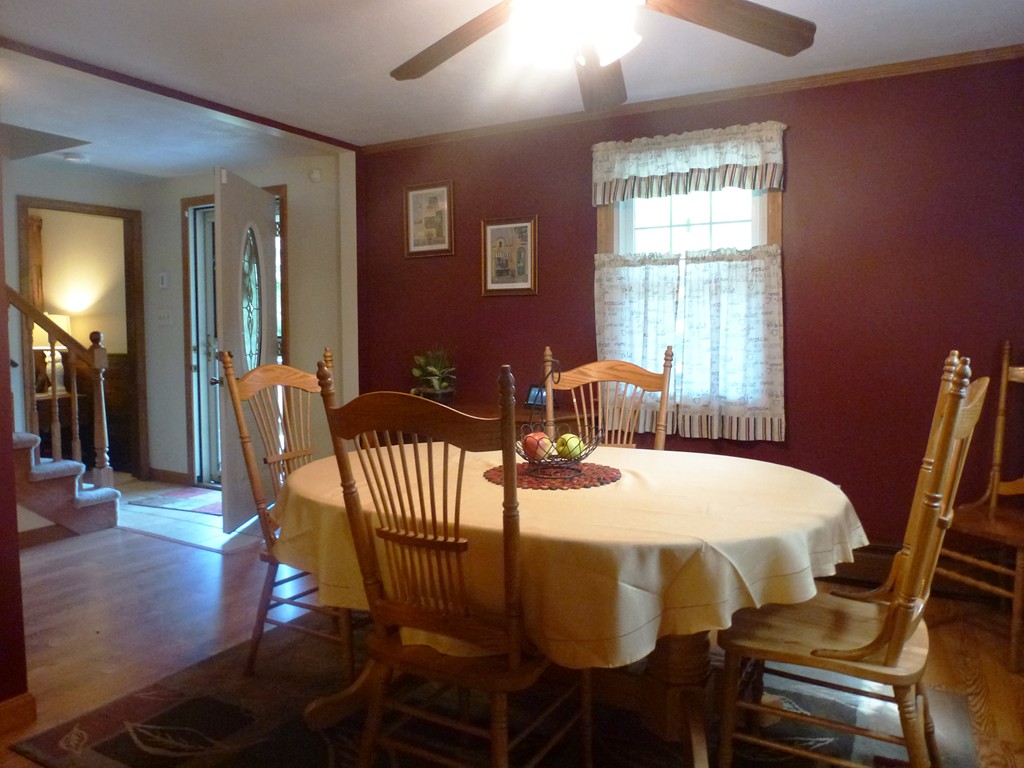 78 Peckham Road Acushnet, MA 02743 - Photo 5 of 23 Gallery Image 5