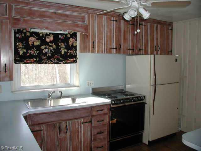 830 Ransom Road Winston-Salem, NC 27106 - Photo 4 of 5 Other.