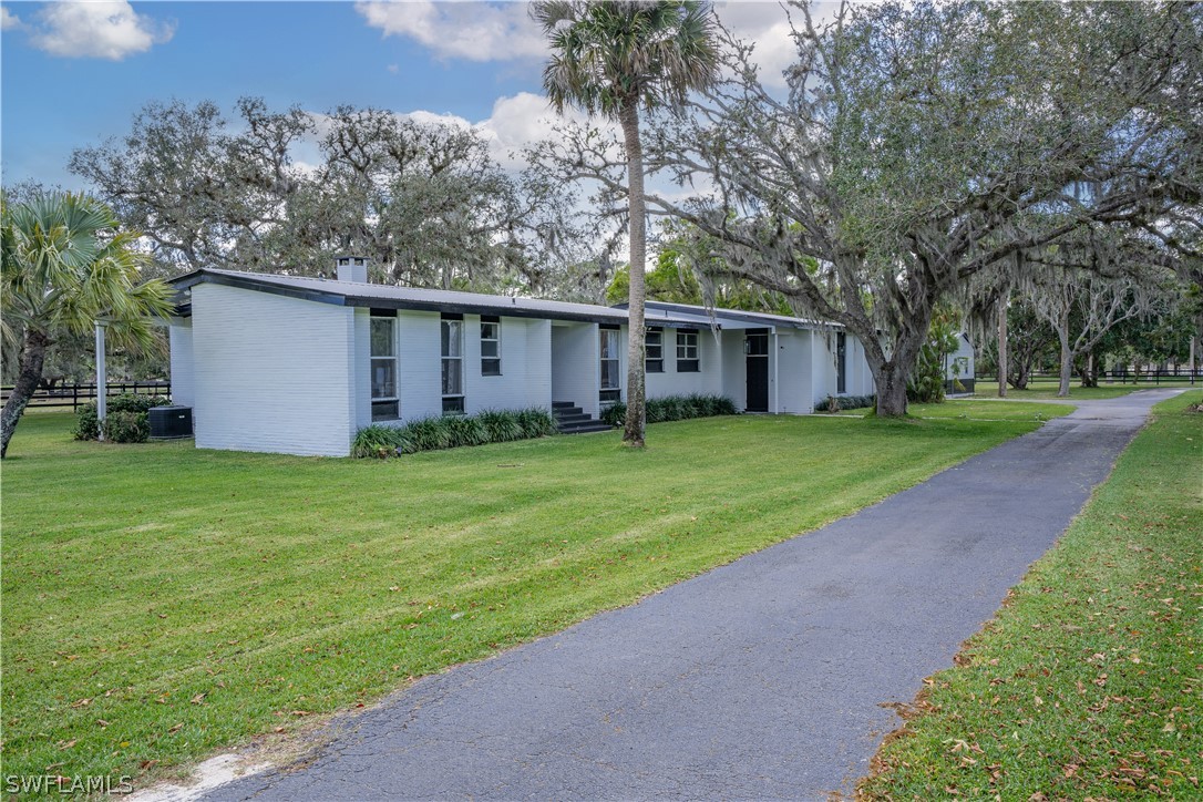 4535 Fort Denaud Road Fort Denaud, FL 33935 - Photo 5 of 48 Gallery Image 5