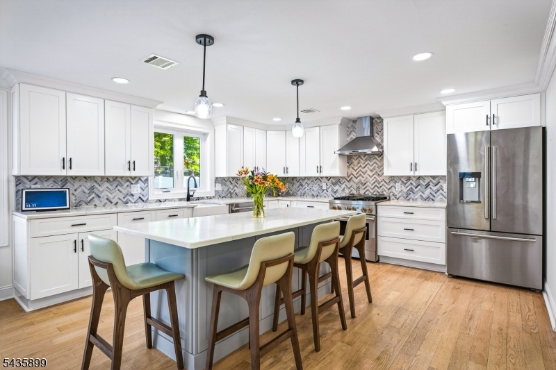 905 Harding Street Westfield, NJ 07090 - Photo 15 of 43