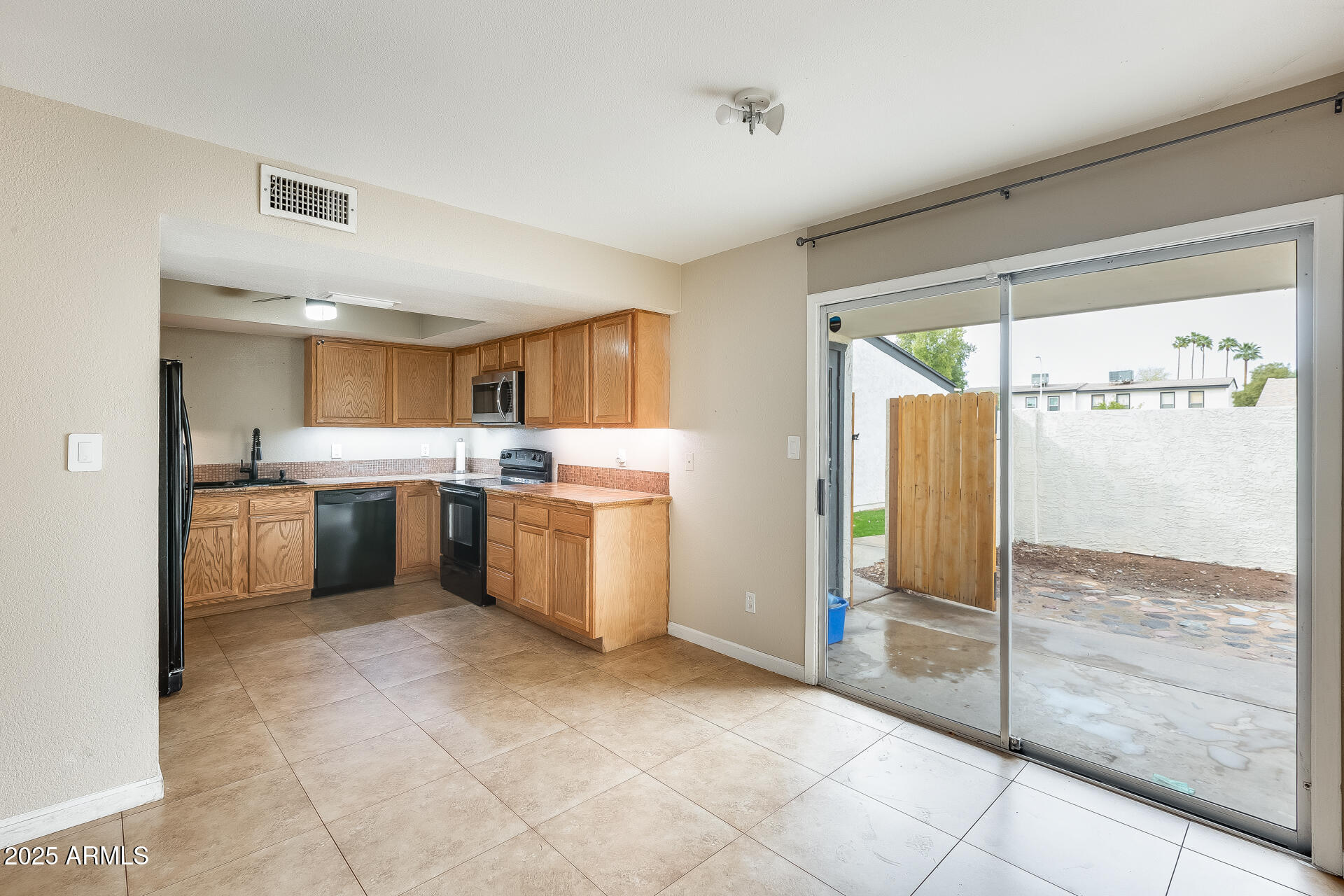 1051 South Dobson Road, Unit 117 Mesa, AZ 85202 - Photo 10 of 31