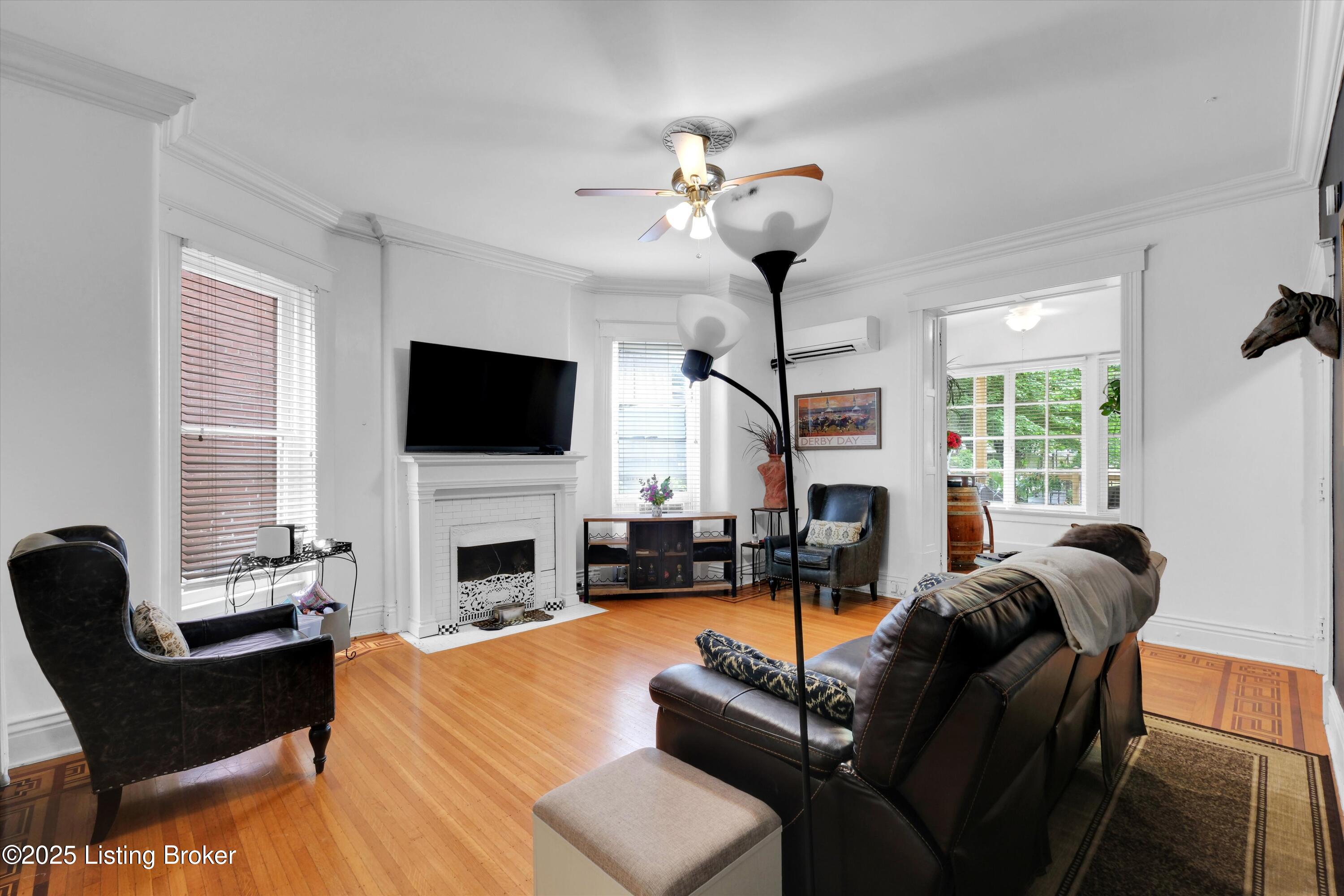 1228 Cherokee Road Louisville, KY 40204 - Photo 11 of 67 First