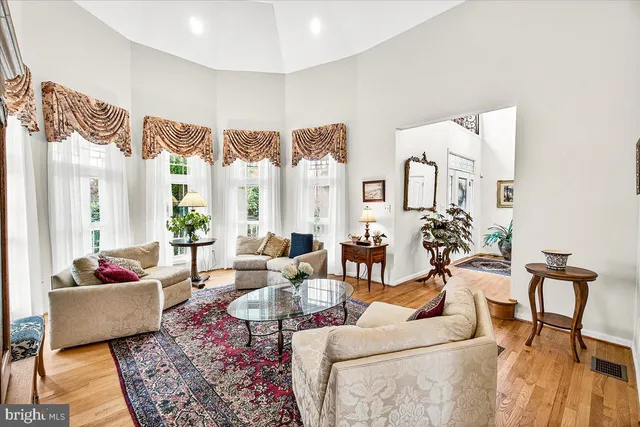 $925,000 | 2634 Point Of Rocks Road, Jefferson, MD 21755