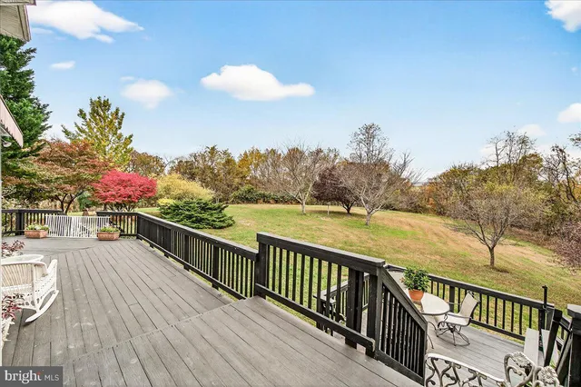 $925,000 | 2634 Point Of Rocks Road, Jefferson, MD 21755