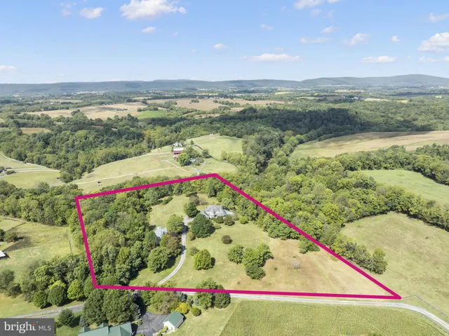 $925,000 | 2634 Point Of Rocks Road, Jefferson, MD 21755