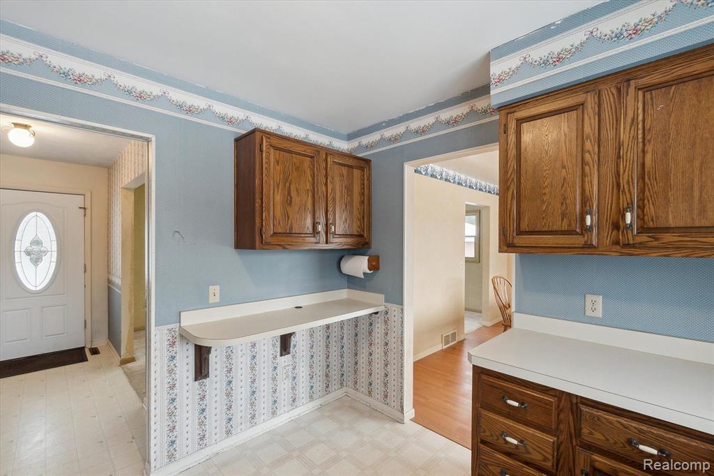 10392 West Sargent Road Fowlerville, MI 48836 - Photo 14 of 45 Gallery Image 14