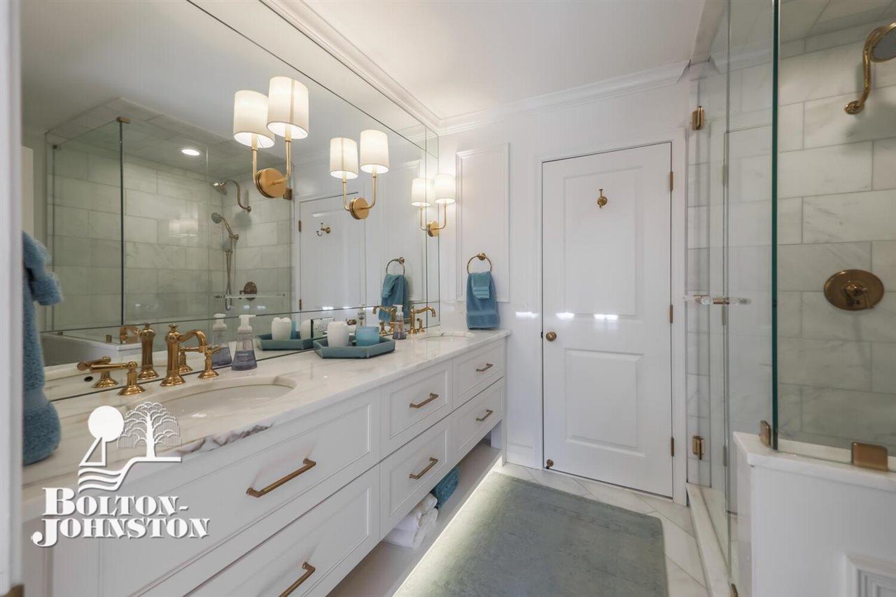 9 Stratton Place Grosse Pointe, MI 48236 - Photo 51 of 68 50063819-50.JPG