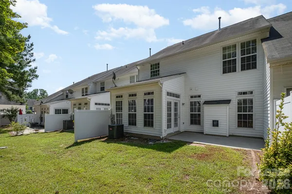 $2,000 | 132 South Arcadian Way, Mooresville, NC 28117