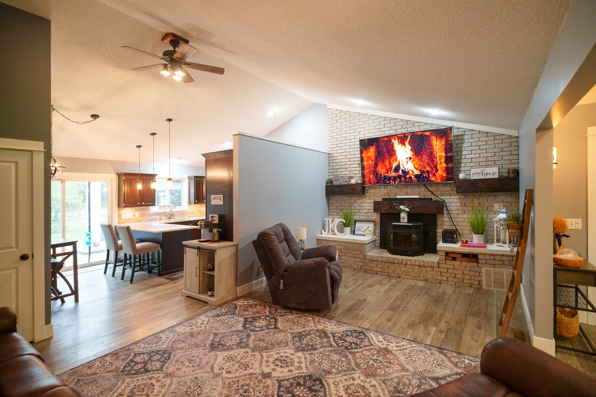 4661 West River Road Muskegon, MI 49445 - Photo 12 of 67 DSC08634