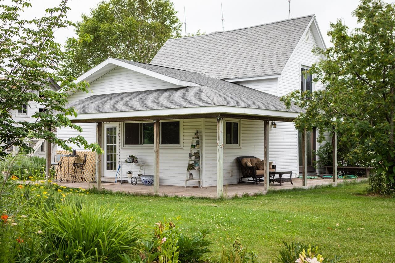 2399 Kroupa Road Traverse City, MI 49686 - Photo 51 of 72 1898154-65.JPG