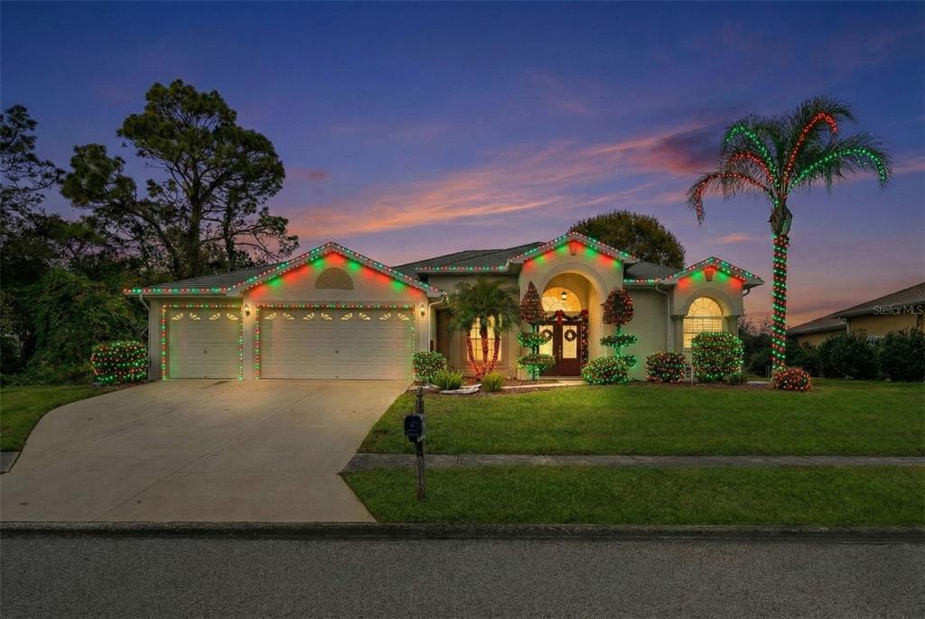 13375 Newcastle Avenue Spring Hill, FL 34609 - Photo 2 of 62