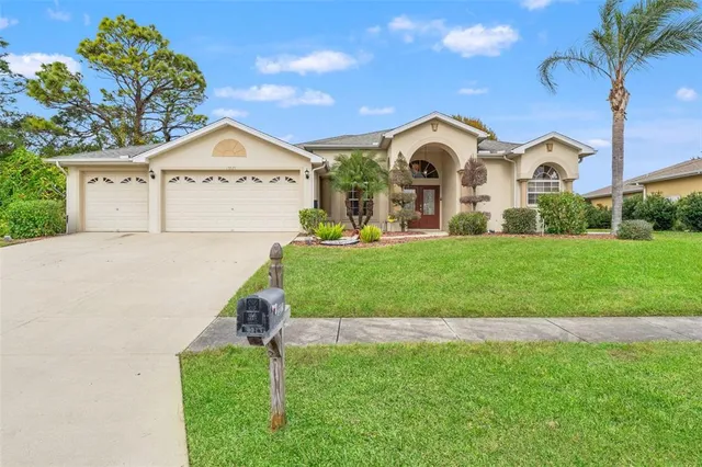 $469,000 | 13375 Newcastle Avenue, Spring Hill, FL 34609