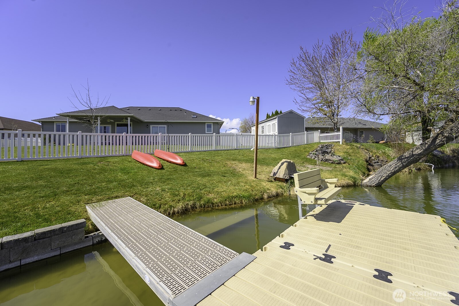 907 Sand Dune Road Moses Lake, WA 98837 - Photo 12 of 40