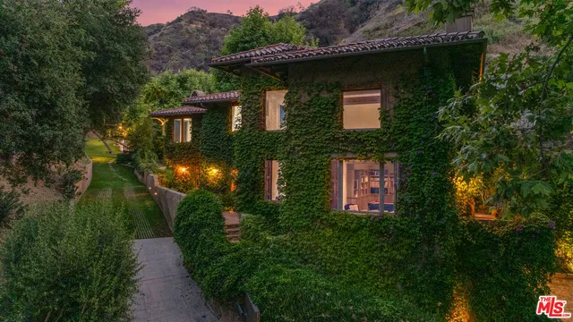 $6,995,000 | 13126 Garden Land Road, Los Angeles, CA 90049