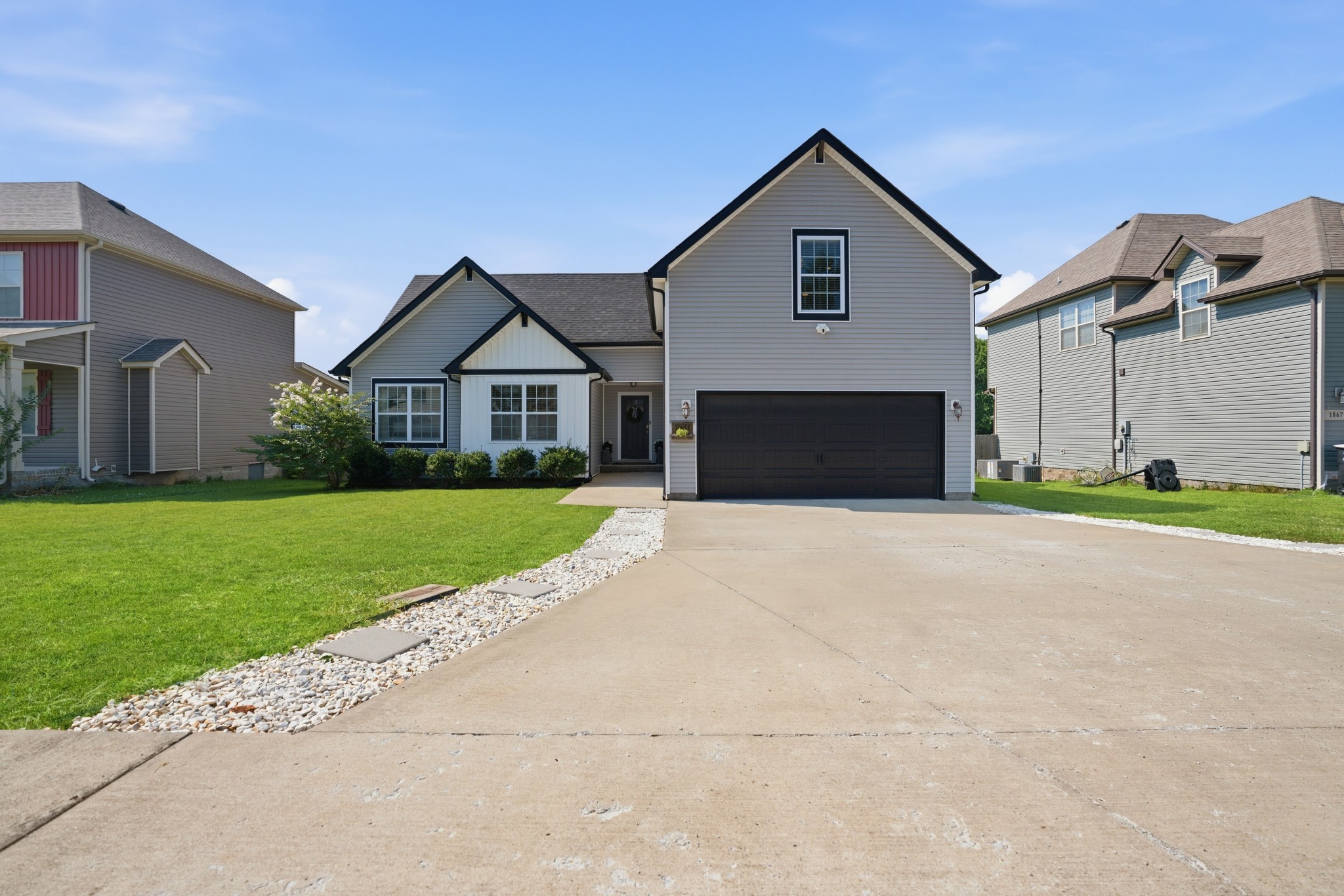 1871 Rains Road Clarksville, TN 37042 - Photo 1 of 31 Gallery Image 1