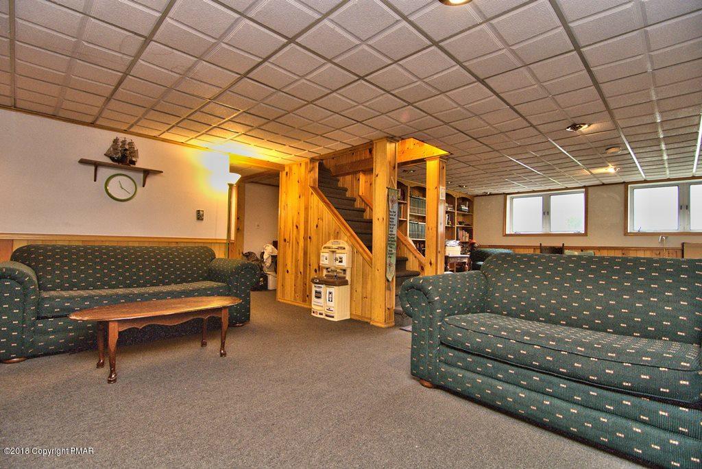 209 Mosswood Road Moscow, PA 18444 - Photo 33 of 65 Photo 34