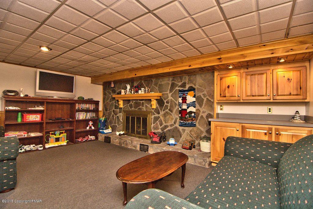 209 Mosswood Road Moscow, PA 18444 - Photo 34 of 65 Photo 35