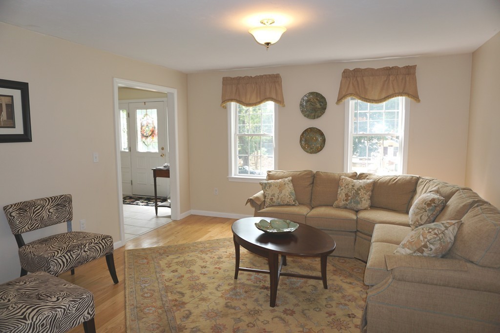 84 Fairview Park Road Sturbridge, MA 01566 - Photo 5 of 30 a living room with furniture and a large window