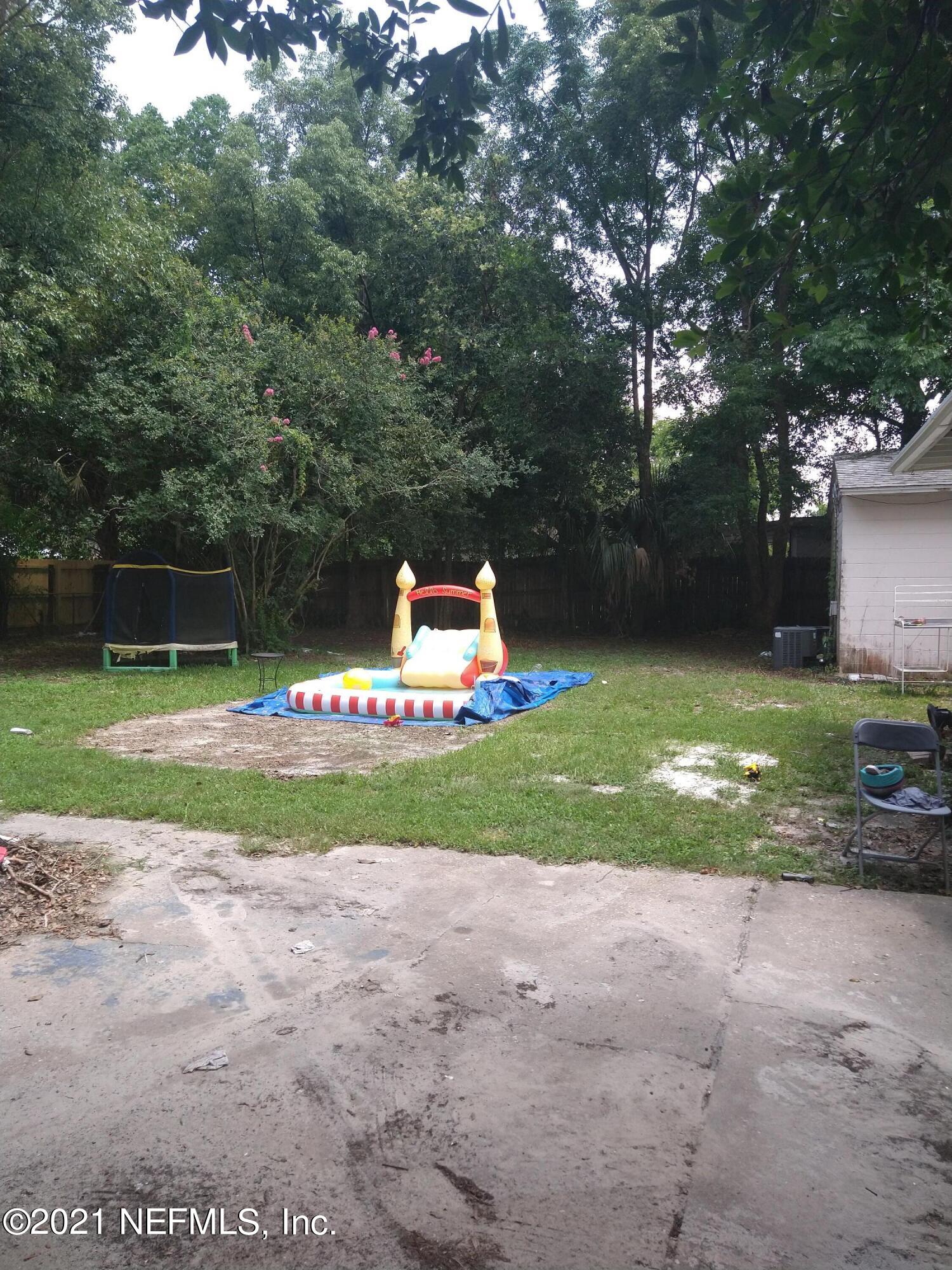 1019 Gunka Road Jacksonville, FL 32216 - Photo 18 of 23 Backyard 1