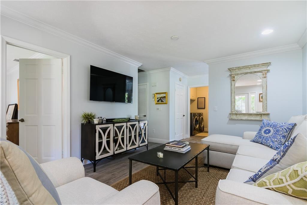 7 Ridgeview Road North Sewall's Point, FL 34996 - Photo 8 of 19 Gallery Image 8