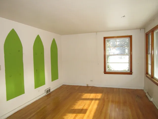 $138,000 | 346 31st Avenue, Bellwood, IL 60104