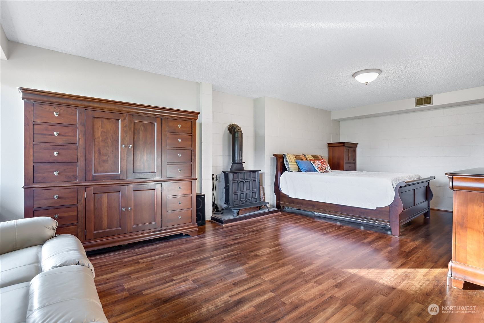 591 East Hemmi Road Lynden, WA 98264 - Photo 28 of 39 Gallery Image 28