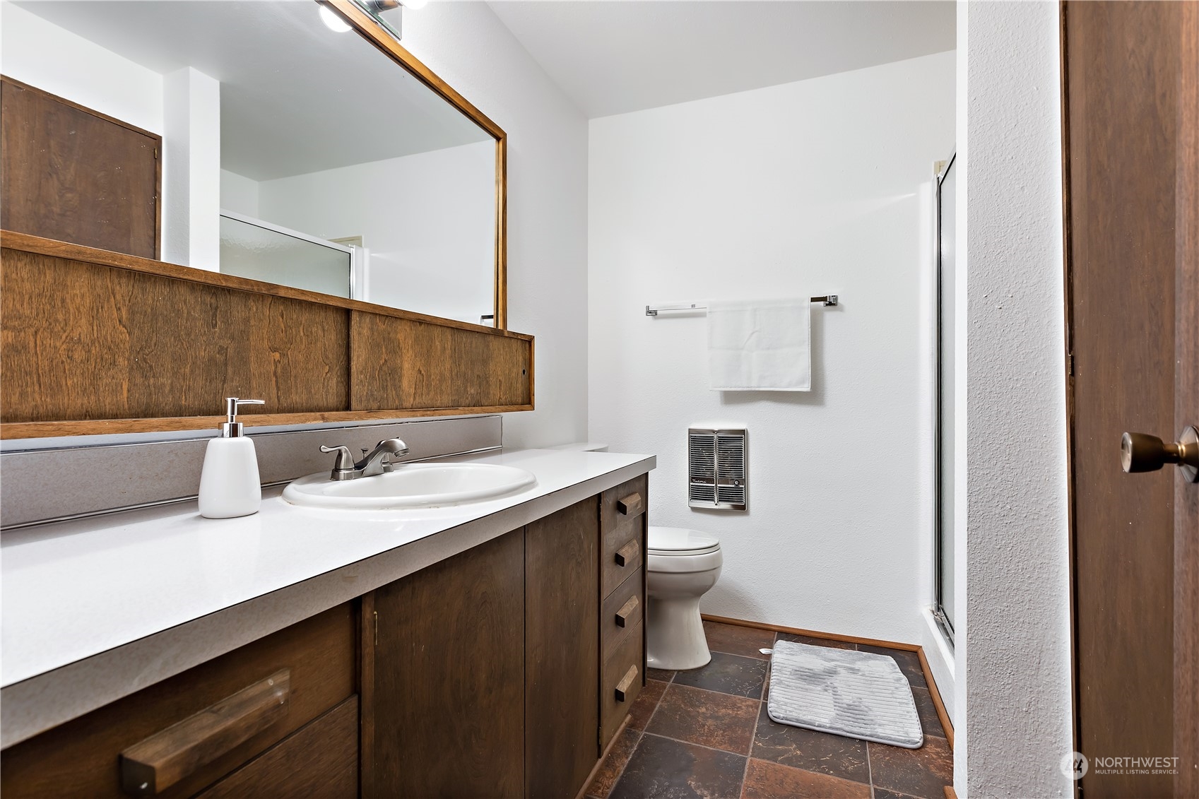 591 East Hemmi Road Lynden, WA 98264 - Photo 31 of 39 Gallery Image 31