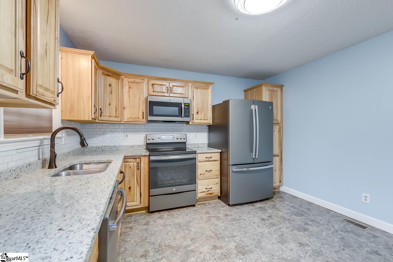 117 Golf Street Greer, SC 29650 - Photo 14 of 29 Gallery Image 14