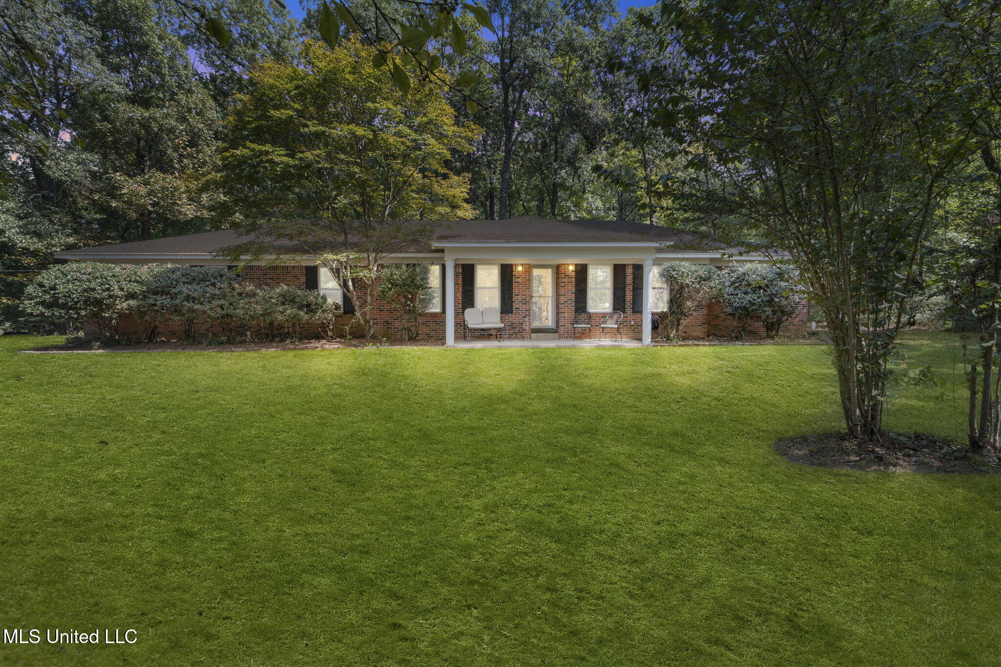1998 Fogg Road North Nesbit, MS 38651 - Photo 3 of 31 Night View