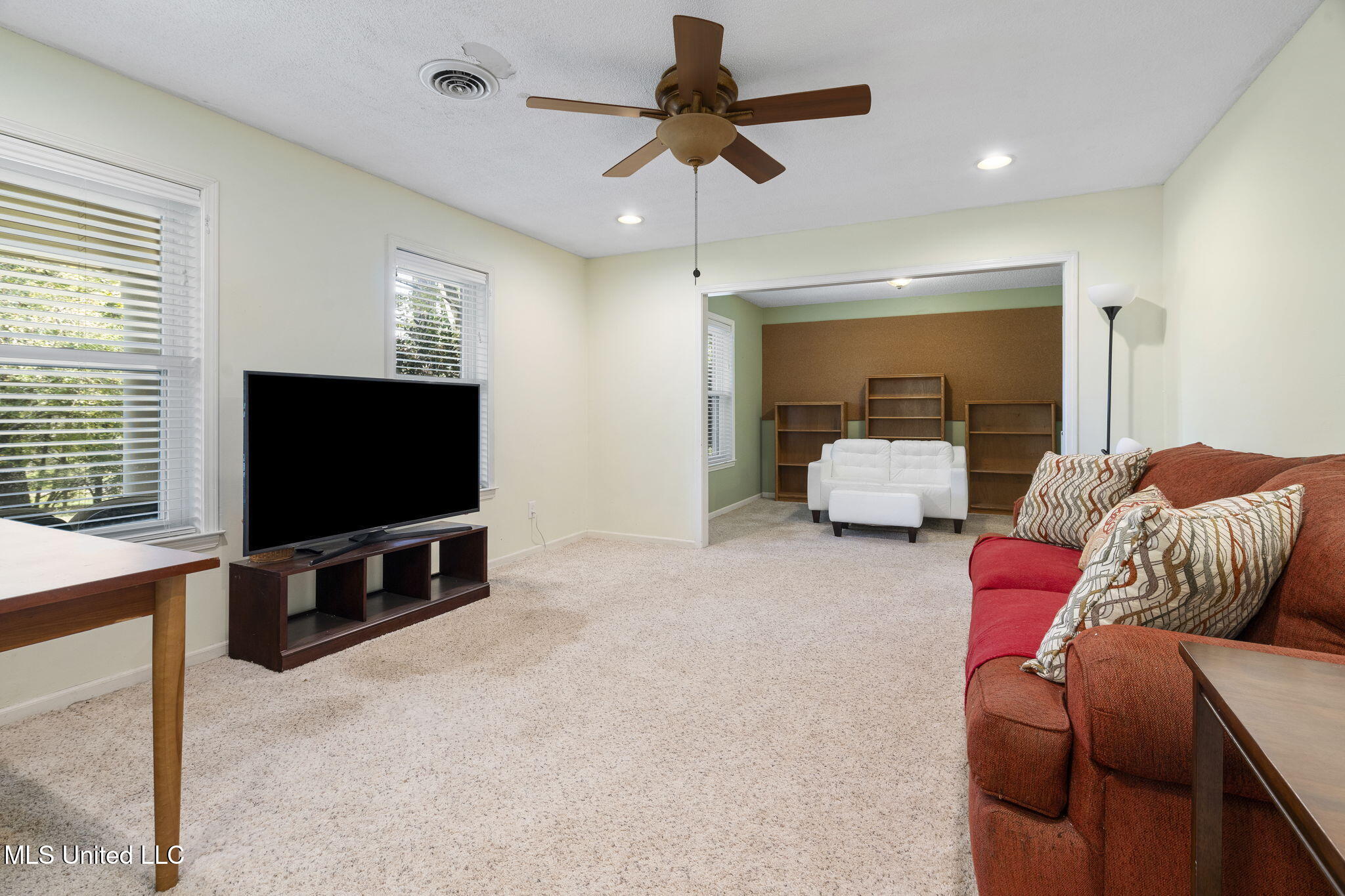 1998 Fogg Road North Nesbit, MS 38651 - Photo 5 of 31 Living Room and Dining from Entry