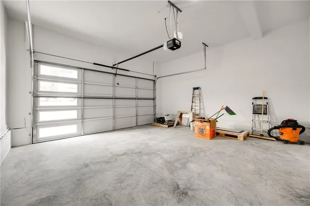 $349,900 | 47 Battlebluff Drive, Rossville, GA 30741