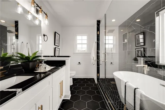 $349,900 | 47 Battlebluff Drive, Rossville, GA 30741